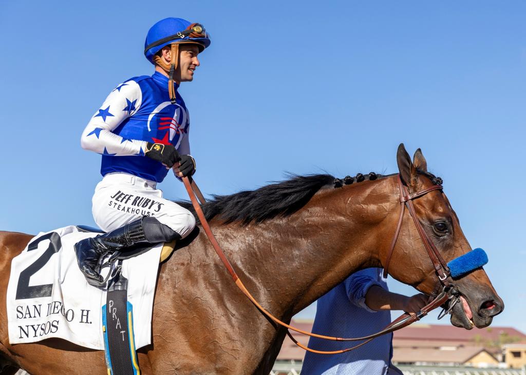 San Diego Handicap winner Nysos (BENOIT photo)