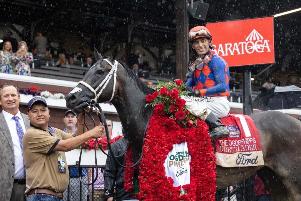 Ogden Phipps Stakes winner Dorth Vader (Walter Wlodarczyk/NYRA)