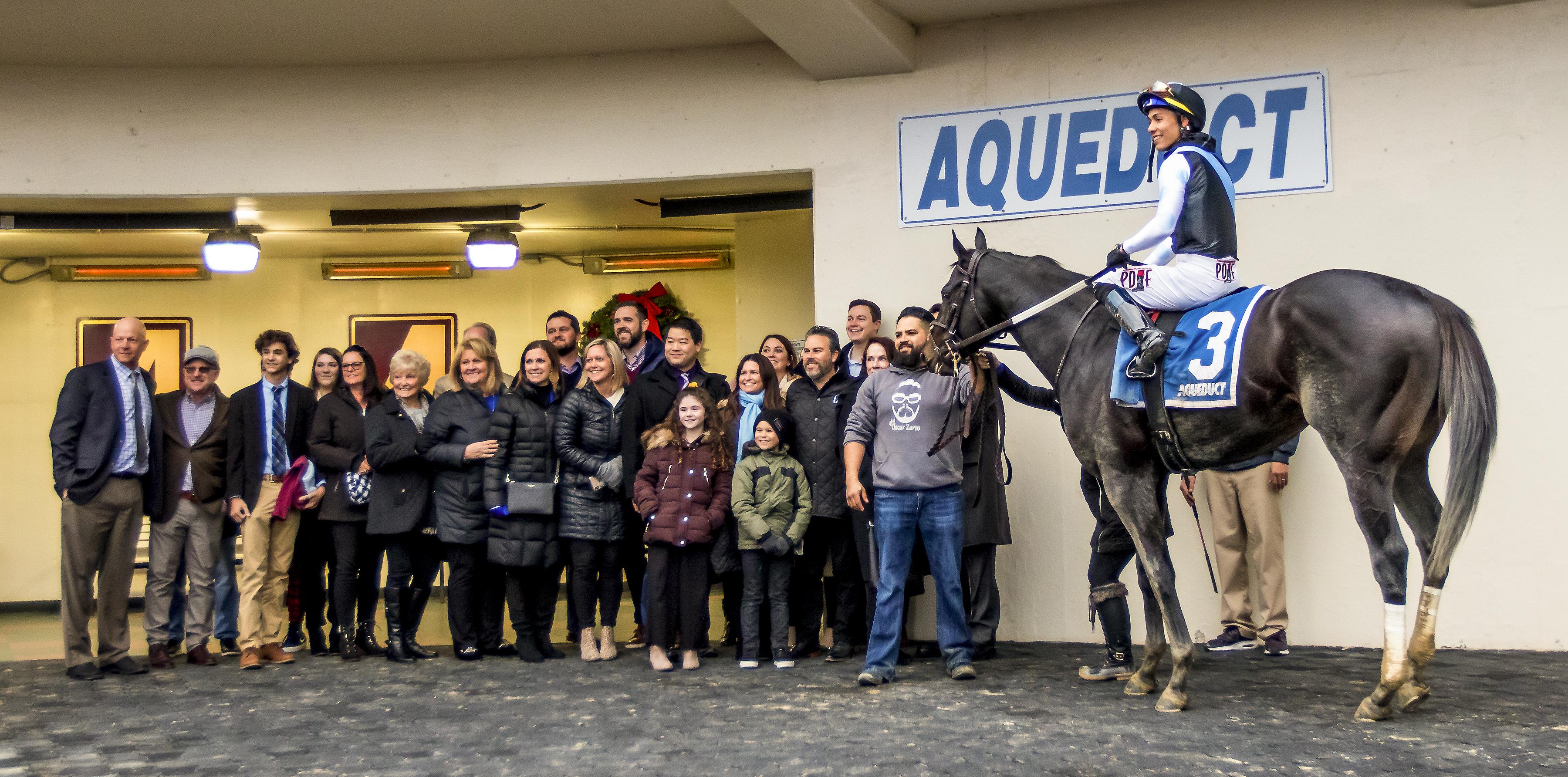 Independence Hall in the Jerome winner's circle