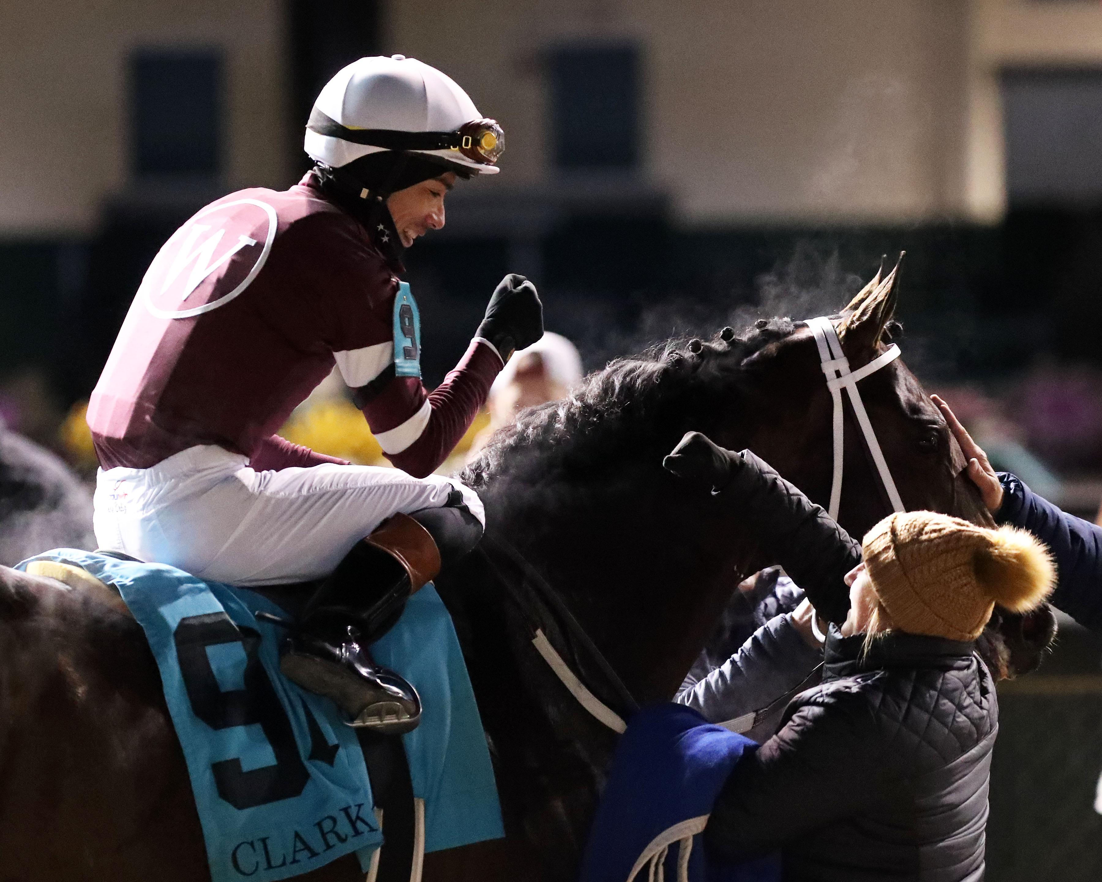 Magnitude Denies Hit Show in Thrilling Clark Stakes Victory