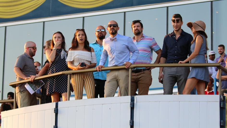 Natalma Stakes, Woodbine, betting, Breeders’ Cup, fillies, turf, Voyager, Mark Casse, Embouteillage, John Velezquez, Cattrall, Lamirada, Saratoga, maiden, exacta, gambling, budget, horse racing, ABR