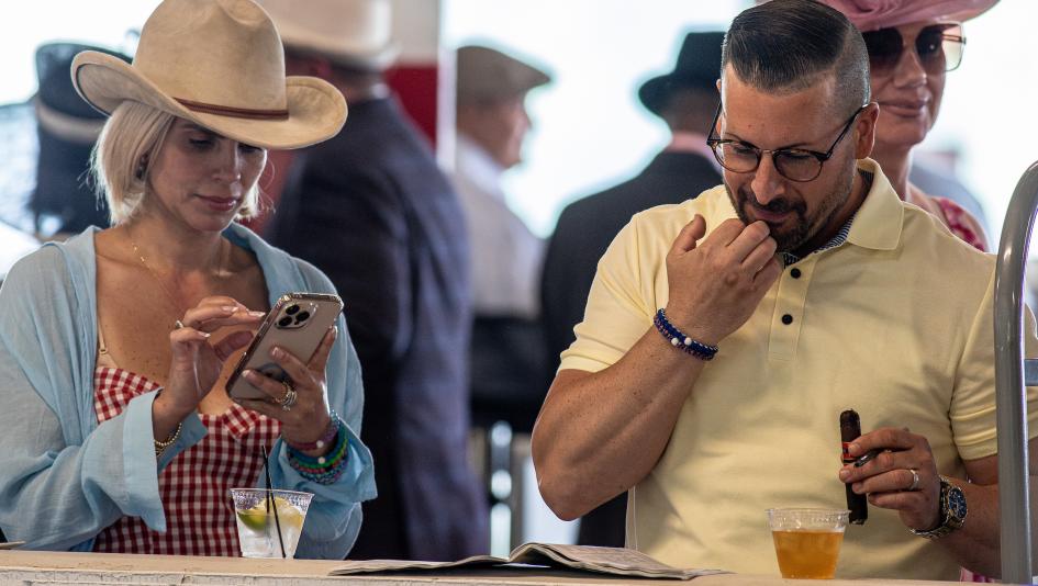 Saratoga, Manhattan Stakes, Jaipur Stakes, exacta, trifecta, gambling, winners, One Stripe, Test Score, Bright Picture, Reef Runner, Ag Bullet, John the Beer Man, Flavien Prat, Irad Ortiz, betting, horse racing, ABR