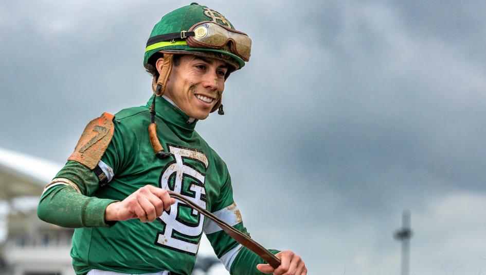 Equibase Standings: Irad Ortiz Jr. Closes Earnings Gap with 15-Win Week