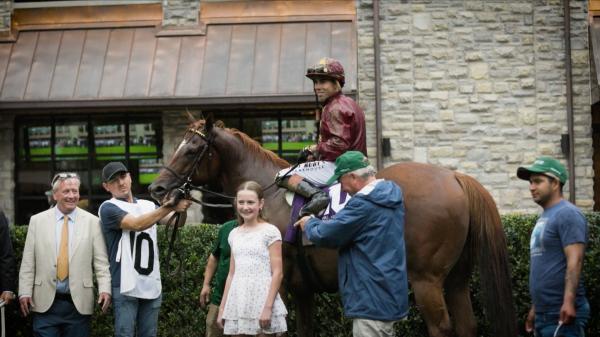 A Gelding, a Girl, and a Tobacco Barn: Get to Know Breeders’ Cup Sprint Contender Nakatomi