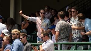 Churchill Downs, Open Mind Stakes, Pocahontas Stakes, Kentucky Oaks, betting, gambling, Weekend Winners, Stripe Show, Manuka Honey, Pierette, Cash Call, Usha, Benedetta, Bob Baffert Steve Asmussen, Flavien Prat, horse racing, ABR