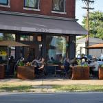 Where to Eat and Drink in Louisville for Kentucky Derby Week 2026